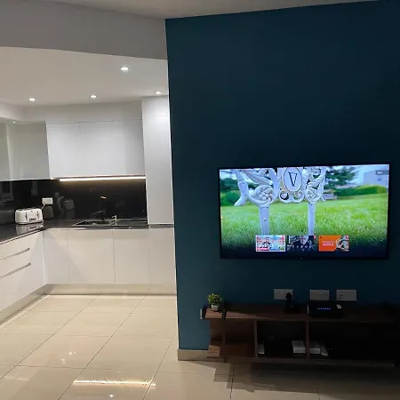 Apartment Spinola Bay - St Julians Near Prime Location