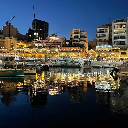 Spinola Bay - St Julians Near Prime Location * سانت جوليان